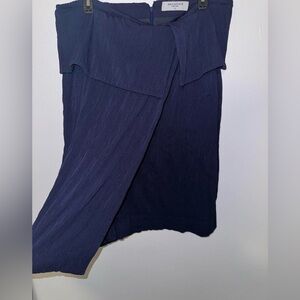 MM Lafleur Textured Navy Garment